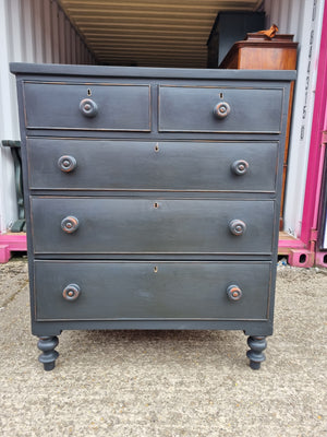 Victorian Chest of Drawers
