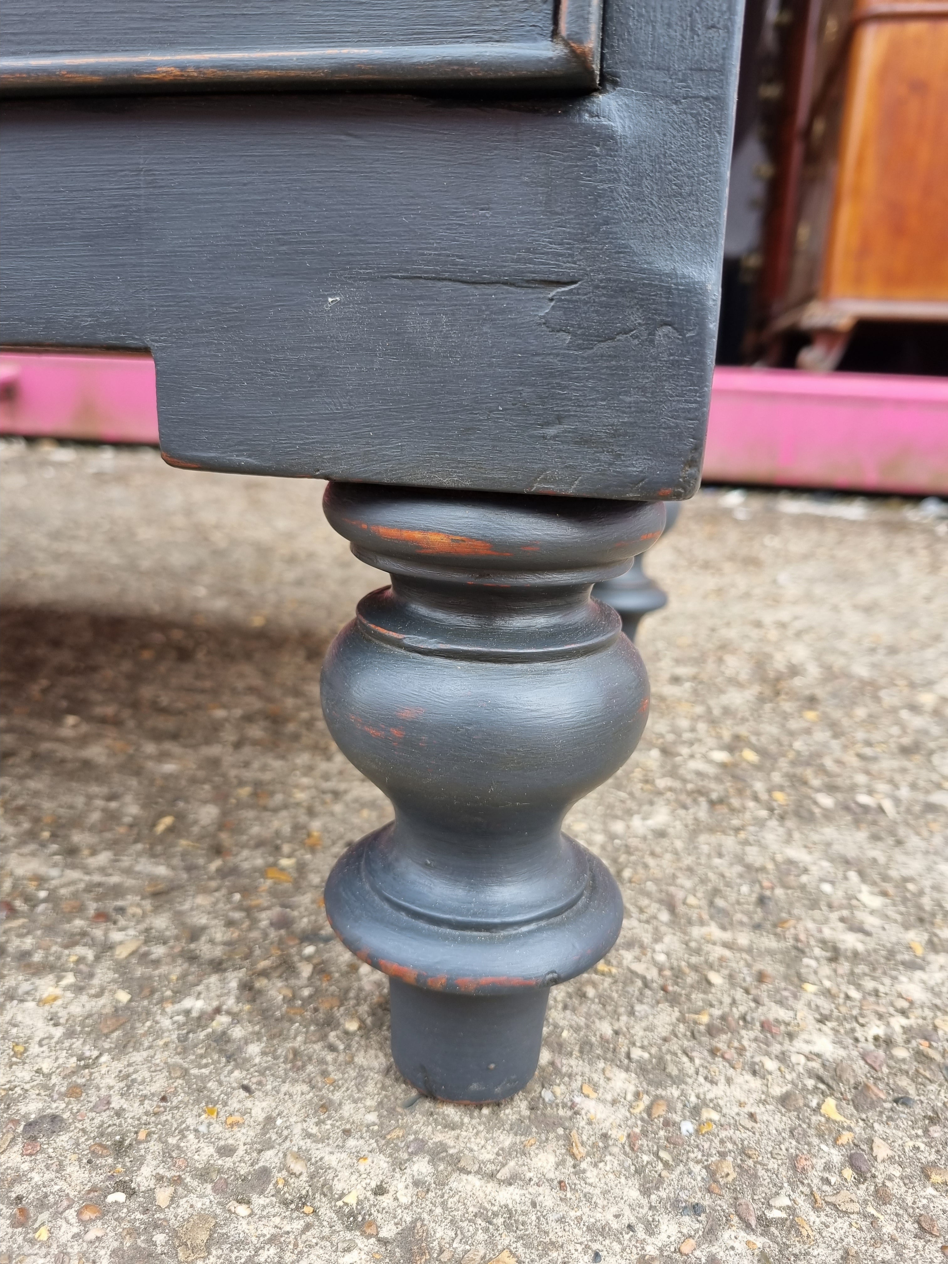 Victorian Chest of Drawers