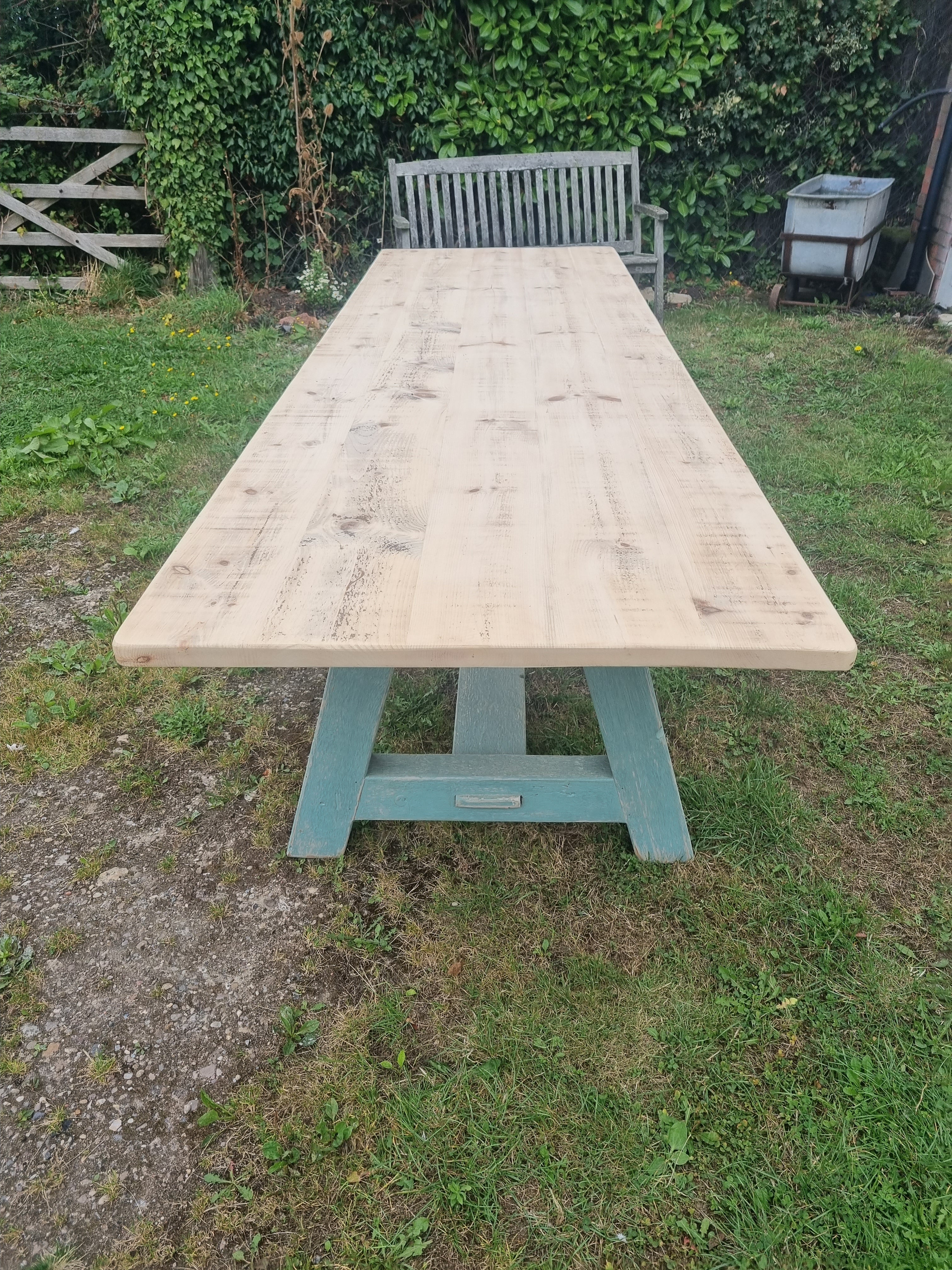 A-Frame Table