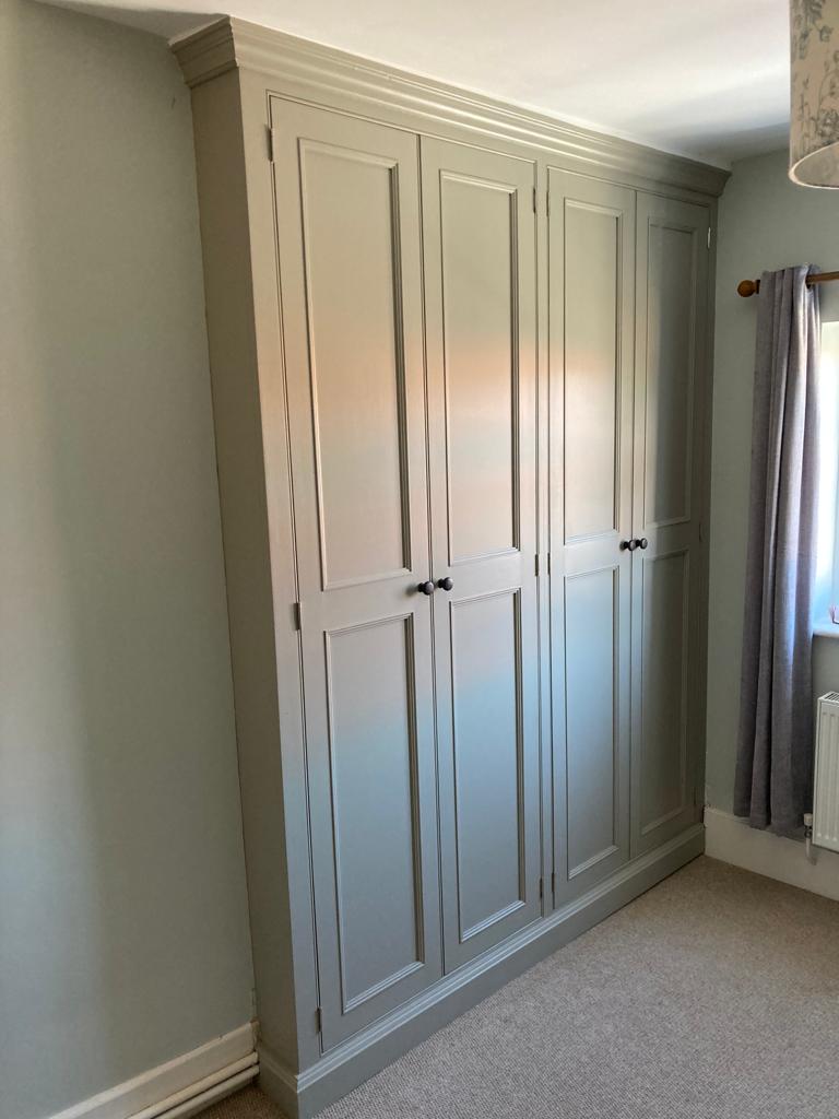 Fitted Bedroom Cabinet