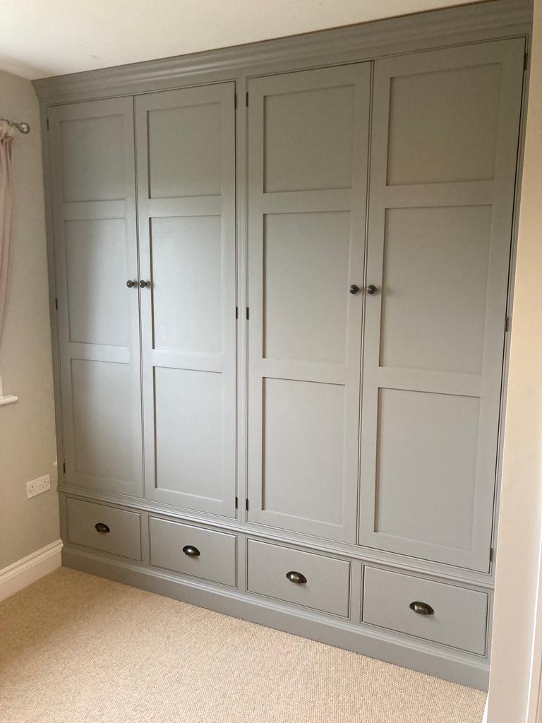 Fitted Bedroom Cabinet