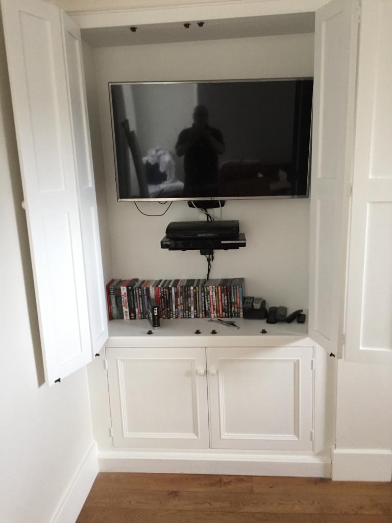 Fitted Cabinet