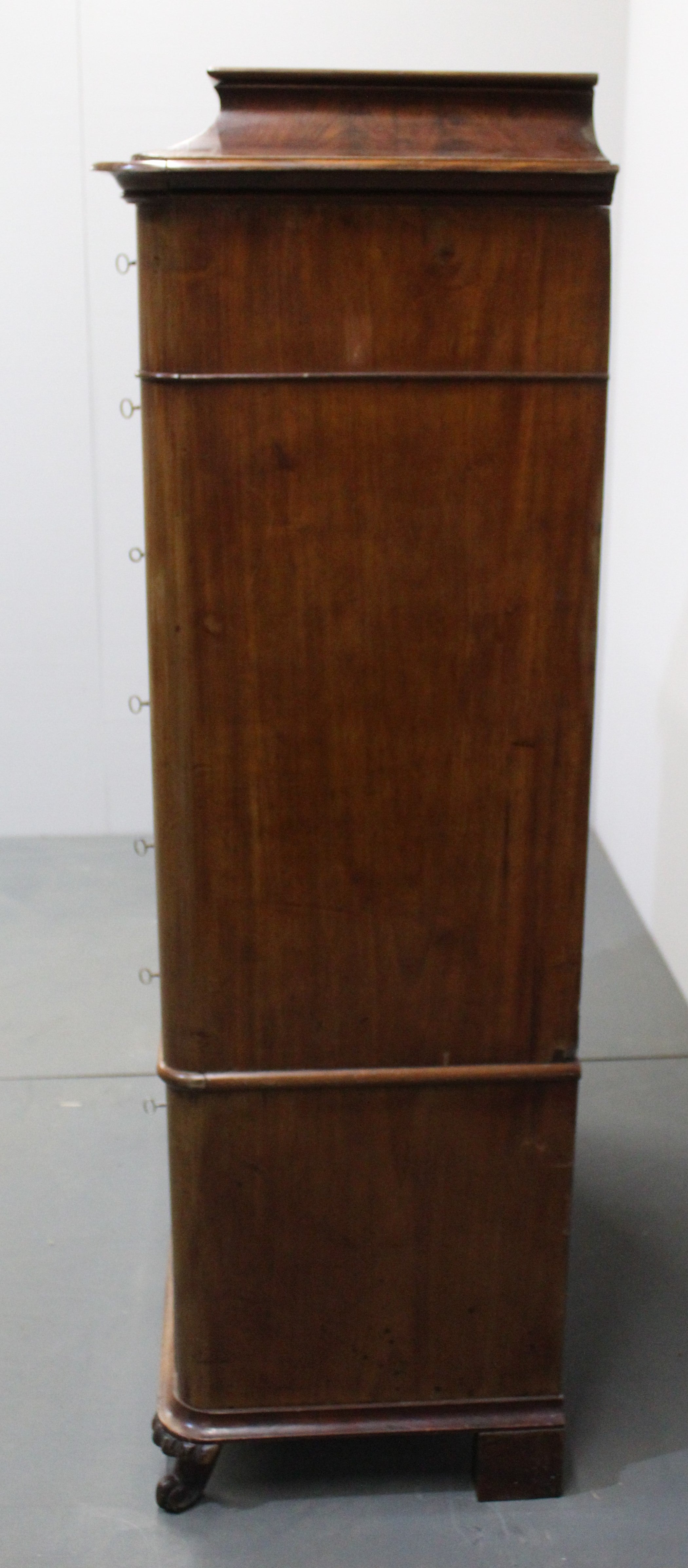 Walnut Chest of Drawers